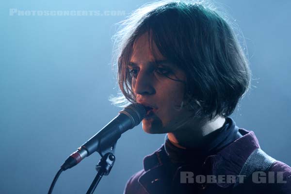 TOY - 2012-11-16 - PARIS - La Maroquinerie - Tom Dougall